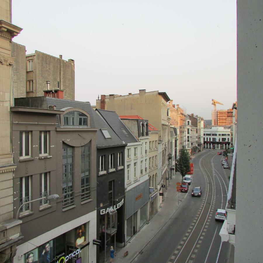Huidreal Meir Anvers Exterior foto