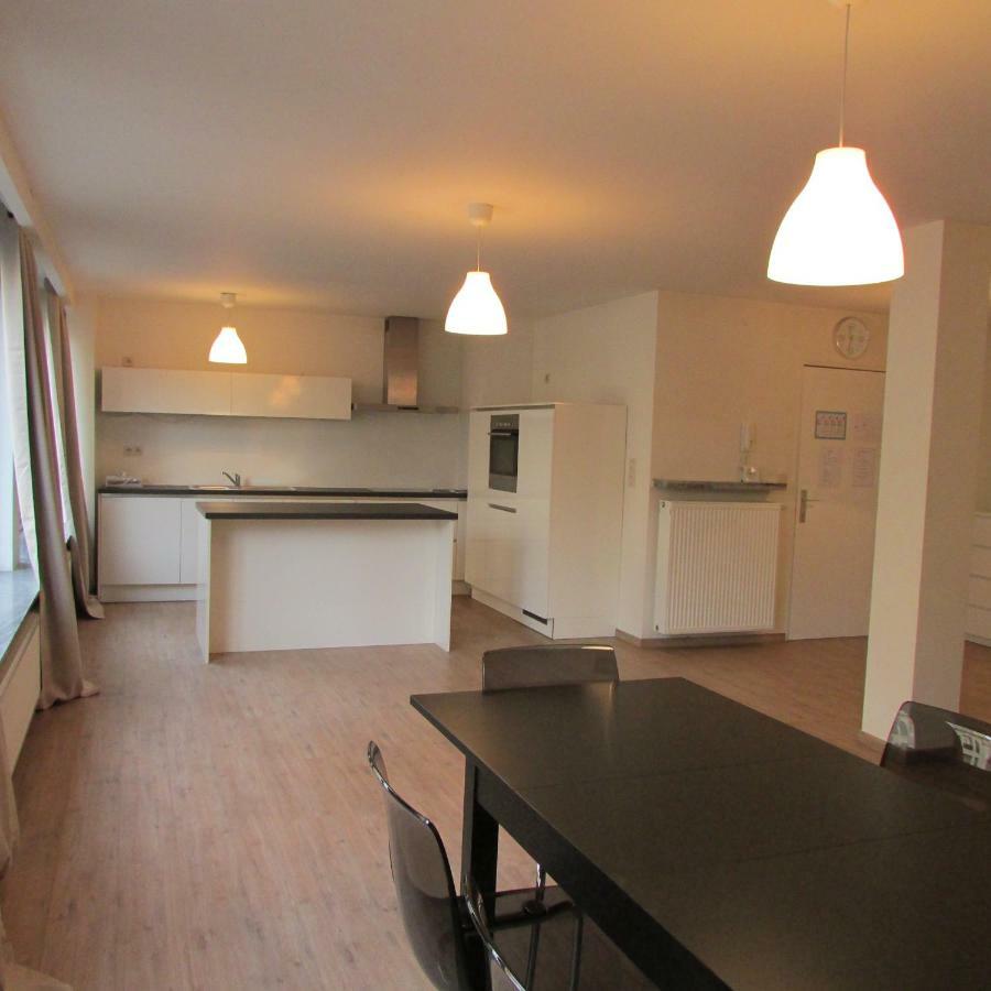 Huidreal Meir Anvers Exterior foto